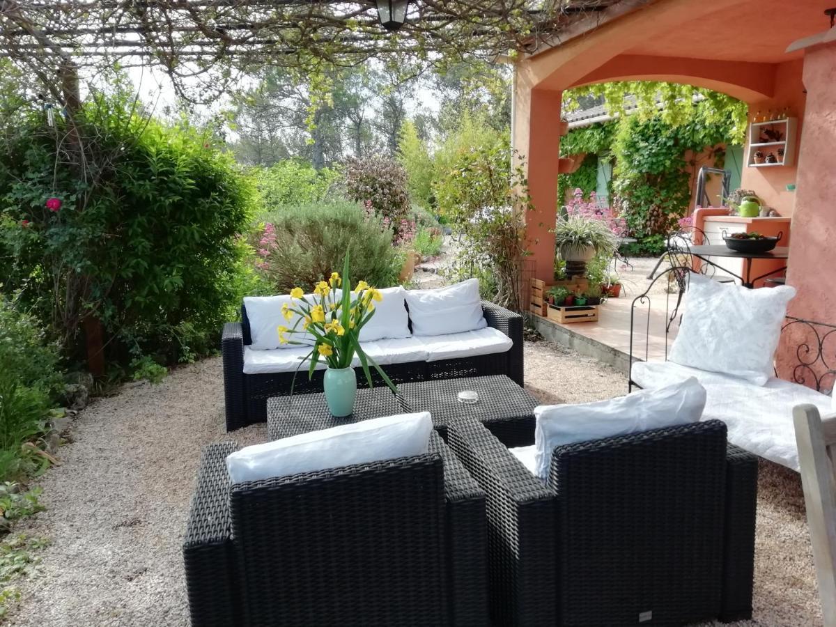 Chambre D'Hote Le Mas Des Romarins Les Arcs-sur-Argens 外观 照片